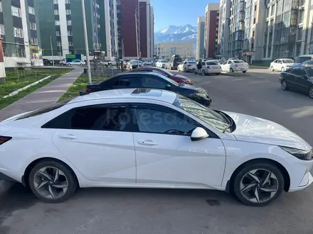 Hyundai Elantra 2023 года за 10 900 000 тг. в Алматы – фото 3