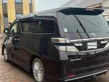 Toyota Vellfire 2012 года за 8 000 000 тг. в Актобе