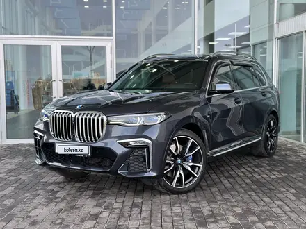 BMW X7 2020 года за 39 900 000 тг. в Алматы