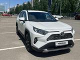 Toyota RAV4 2019 годаfor17 000 000 тг. в Астана – фото 3