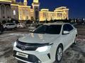 Toyota Camry 2015 года за 10 500 000 тг. в Астана