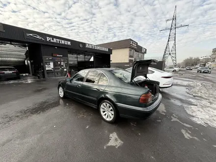 BMW 528 1996 года за 2 600 000 тг. в Алматы – фото 6