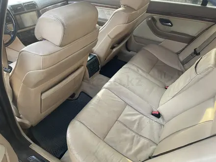 BMW 528 1996 года за 2 600 000 тг. в Алматы – фото 10