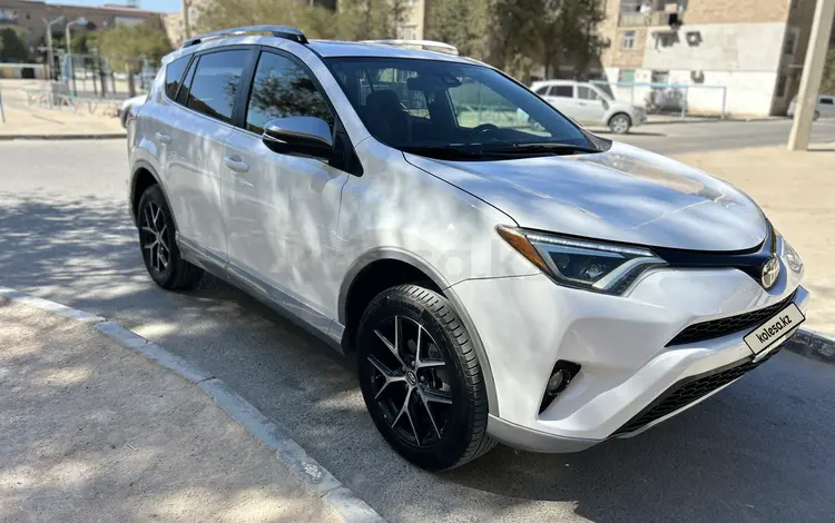 Toyota RAV4 2018 годаfor10 500 000 тг. в Жанаозен