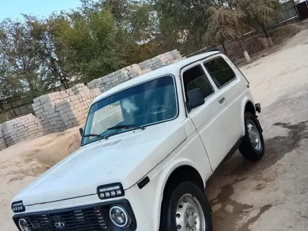 ВАЗ (Lada) Lada 2121 1999 года за 700 000 тг. в Абай (Келесский р-н) – фото 6