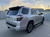 Toyota 4Runner 2016 года за 14 000 000 тг. в Атырау – фото 4