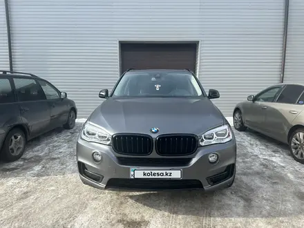 BMW X5 2016 года за 20 000 000 тг. в Астана – фото 2