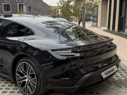 Porsche Taycan 2021 года за 43 000 000 тг. в Алматы – фото 13