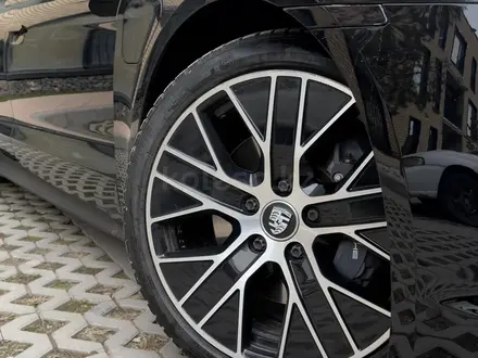 Porsche Taycan 2021 года за 43 000 000 тг. в Алматы – фото 8