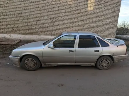 Opel Vectra 1992 года за 300 000 тг. в Петропавловск – фото 2