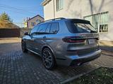 BMW X7 2023 годаүшін73 900 000 тг. в Алматы – фото 3