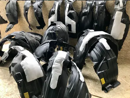 Подкрылок Toyota Venza локер защита арки колеса за 10 000 тг. в Алматы