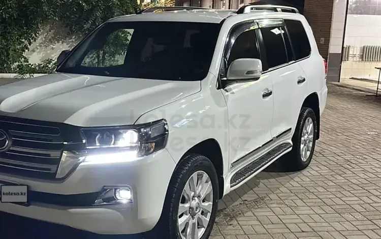 Toyota Land Cruiser 2007 годаүшін19 000 000 тг. в Шымкент