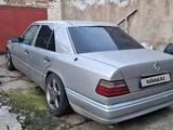 Mercedes-Benz E 320 1990 годаүшін2 200 000 тг. в Шымкент