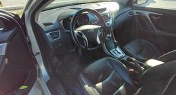 Hyundai Elantra 2012 года за 4 800 000 тг. в Актау – фото 4