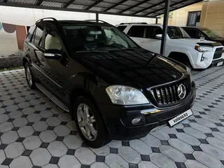 Mercedes-Benz ML 500