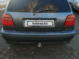 Volkswagen Golf 1995 года за 1 700 000 тг. в Боровской – фото 5