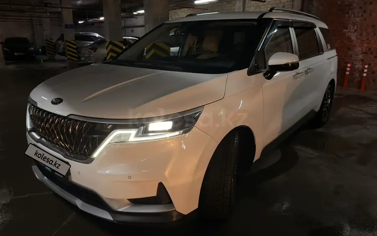 Kia Carnival 2021 года за 21 000 000 тг. в Астана