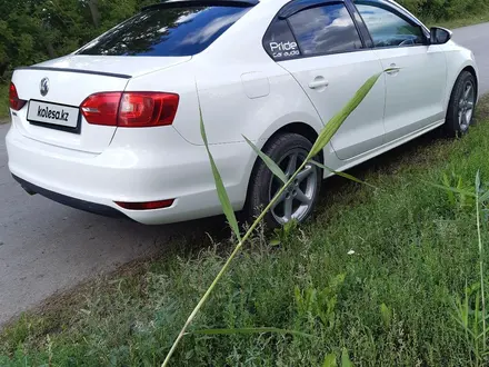 Volkswagen Jetta 2013 года за 6 500 000 тг. в Костанай – фото 8