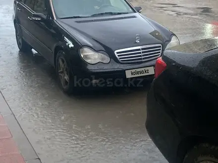 Mercedes-Benz C 240 2001 года за 3 500 000 тг. в Мангистау