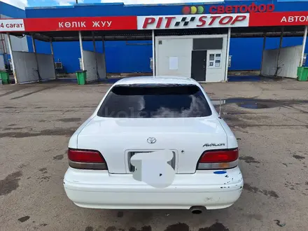 Toyota Avalon 1995 года за 1 700 000 тг. в Астана – фото 8