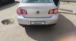 Volkswagen Passat 2006 годаүшін3 600 000 тг. в Астана – фото 4