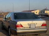 Mercedes-Benz S 320 1995 годаүшін6 600 000 тг. в Караганда – фото 4
