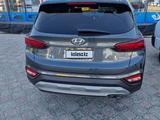Hyundai Santa Fe 2020 года за 12 000 000 тг. в Атырау – фото 2