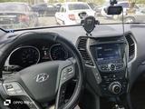 Hyundai Santa Fe 2014 годаүшін11 000 000 тг. в Атырау – фото 5