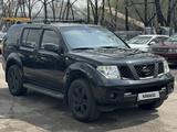 Nissan Pathfinder 2005 годаүшін7 800 000 тг. в Алматы – фото 5