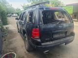 Ford Explorer 2002 года за 999 000 тг. в Актобе – фото 2
