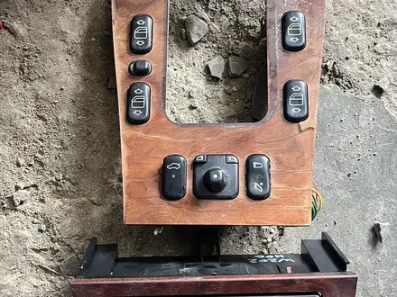 W202 блок стеклоподъемника стеклоподъемник пепельница за 10 000 тг. в Алматы