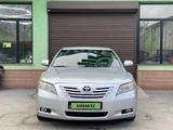 Toyota Camry 2007 года за 6 600 000 тг. в Шымкент – фото 2