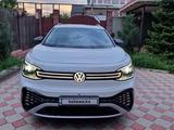 Volkswagen ID.6 2023 года за 14 200 000 тг. в Алматы – фото 4