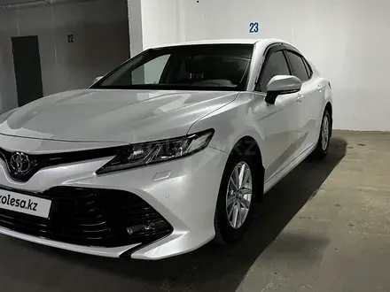 Toyota Camry 2018 года за 13 000 000 тг. в Шымкент – фото 13