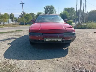 Mazda 323