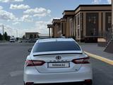 Toyota Camry 2019 года за 15 000 000 тг. в Актобе – фото 3