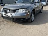 Volkswagen Passat 2003 года за 2 000 000 тг. в Уральск – фото 2