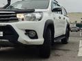 Toyota Hilux 2017 года за 14 500 000 тг. в Караганда