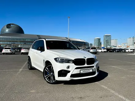 BMW X5 M 2015 года за 30 000 000 тг. в Астана