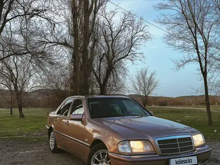 Mercedes-Benz C 280 1994 года за 3 000 000 тг. в Талдыкорган