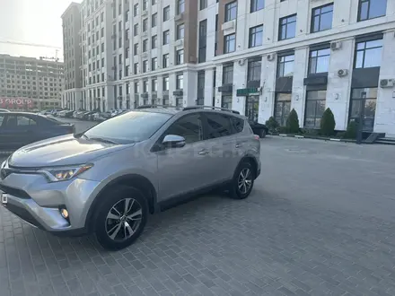 Toyota RAV4 2018 года за 8 500 000 тг. в Актау – фото 4