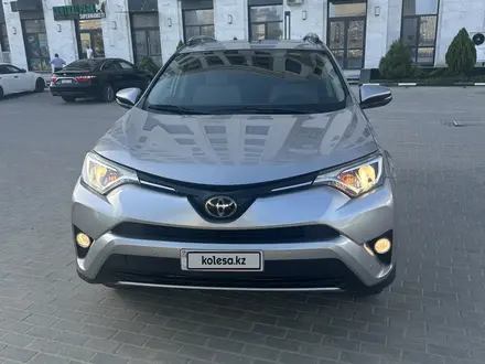 Toyota RAV4 2018 года за 8 500 000 тг. в Актау – фото 5