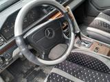 Mercedes-Benz E 200 1993 годаүшін1 350 000 тг. в Алматы – фото 3