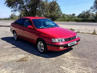 Toyota Carina E