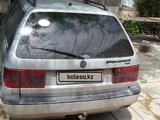 Volkswagen Passat 1995 года за 1 100 000 тг. в Тараз – фото 2