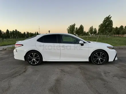 Toyota Camry 2019 года за 11 500 000 тг. в Туркестан – фото 4