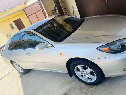 Toyota Camry 2004 года за 5 500 000 тг. в Атырау – фото 3