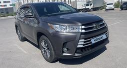 Toyota Highlander 2017 годаүшін19 000 000 тг. в Астана – фото 2