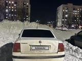 Volkswagen Passat 2000 года за 1 300 000 тг. в Астана – фото 5